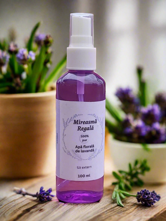 Apa florala de lavanda